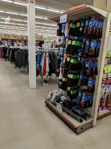 Discount Store «Ocean State Job Lot», reviews and photos, 30 Commercial St, Medford, MA 02155, USA