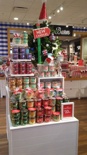 Beauty Supply Store «Bath & Body Works», reviews and photos, 34986 Midway Outlet Dr, Rehoboth Beach, DE 19971, USA