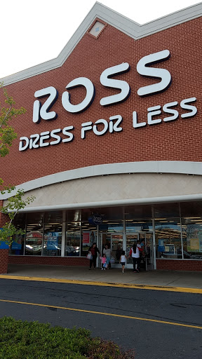 Clothing Store «Ross Dress for Less», reviews and photos, 10822 Sudley Manor Dr, Manassas, VA 20109, USA