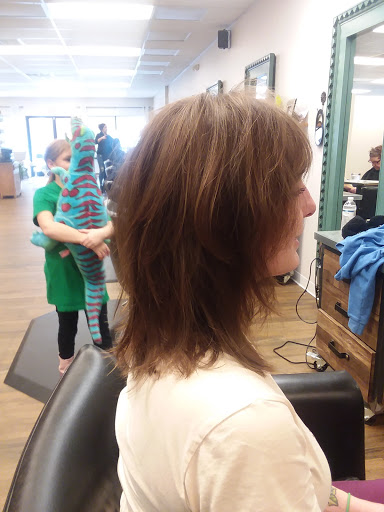 Hair Salon «5th Avenue Hair Salon», reviews and photos, 1032-C Greenville Hwy, Hendersonville, NC 28792, USA