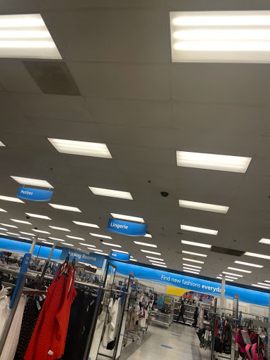 Clothing Store «Ross Dress for Less», reviews and photos, 958 W Street Rd, Warminster, PA 18974, USA