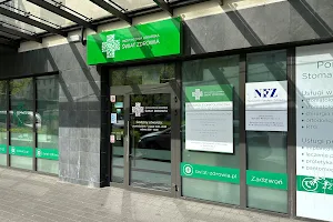 Świat Zdrowia Centrum Medyczne, Ul. W. Chrzanowskiego 4, Warszawa image