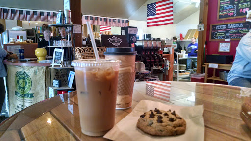 Coffee Shop «Bandon Coffee Cafe», reviews and photos, 365 2nd St SE, Bandon, OR 97411, USA