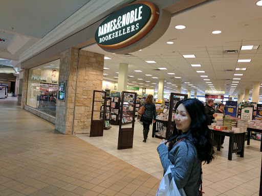 Book Store «Barnes & Noble», reviews and photos, 3800 State Rd #180, La Crosse, WI 54601, USA
