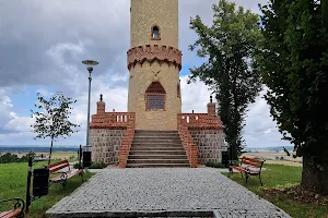 Wieża widokowa image