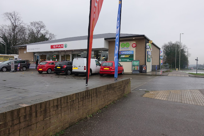 Reviews of Esso Sheepcot Service Station in Watford - Gas station