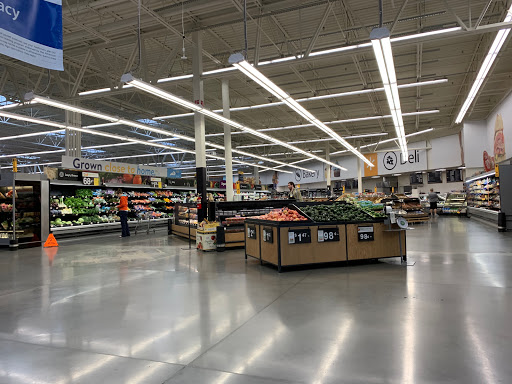 Discount Store «Walmart», reviews and photos, 6501 Veterans Memorial Pkwy, Crestwood, KY 40014, USA