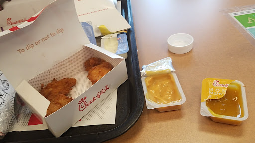 Fast Food Restaurant «Chick-fil-A», reviews and photos, 286 Turnpike Rd, Westborough, MA 01581, USA