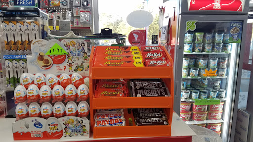 Grocery Store «Rumford Food Mart & Deli.», reviews and photos, 1246 Pawtucket Ave, Rumford, RI 02916, USA