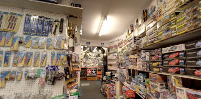 Comments and reviews of Williamsons Model Shop Ltd