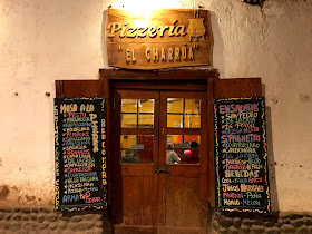 Pizzería El Charrúa