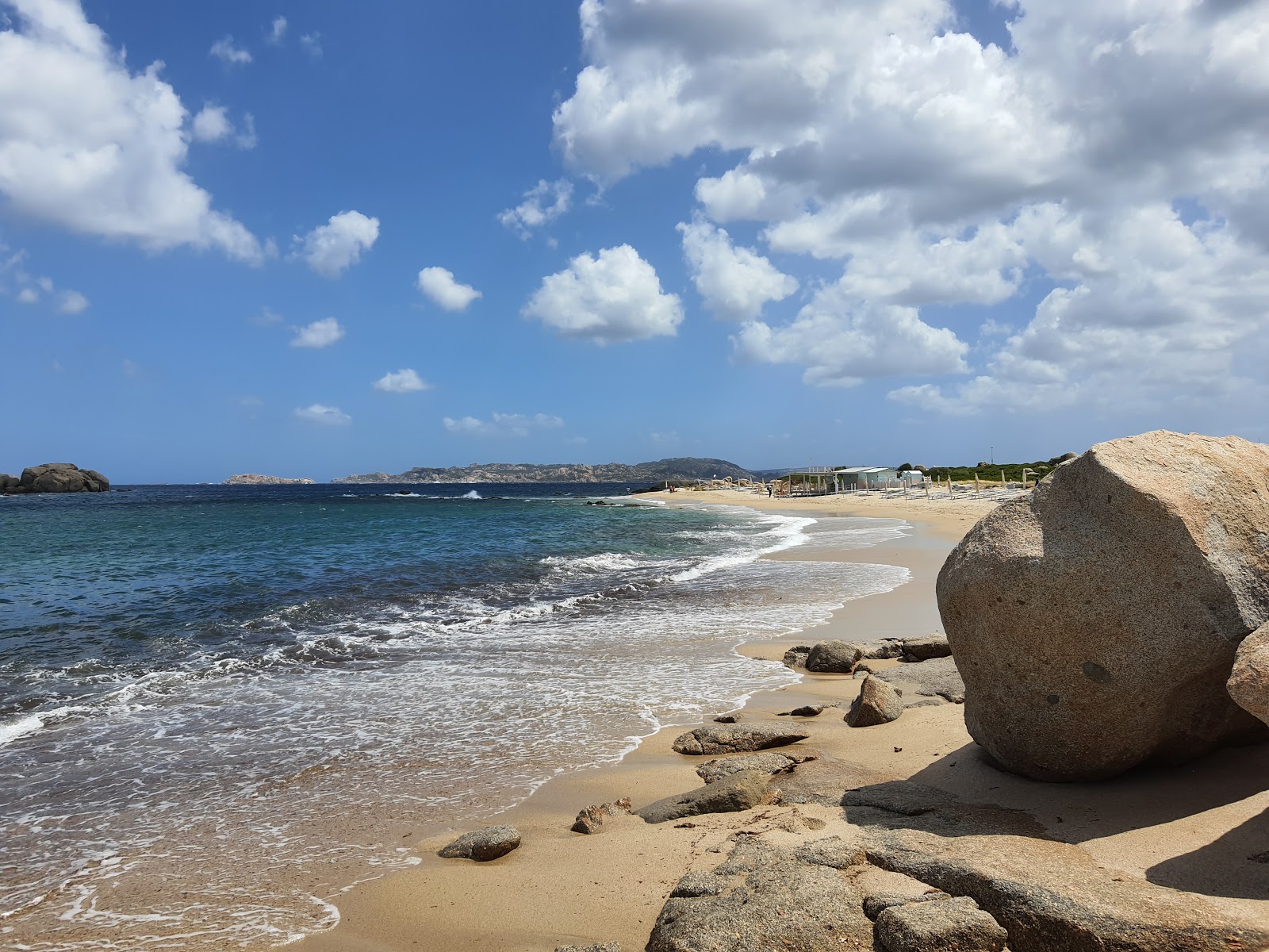 Foto di Spiaggia La Licciola - luogo popolare tra gli intenditori del relax