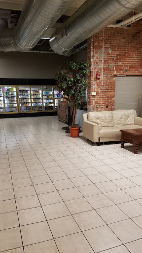 Grocery Store «The Washington Market», reviews and photos, 461 Ellicott St, Buffalo, NY 14203, USA