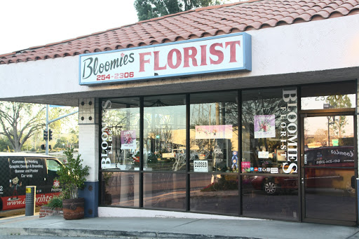 Florist «Bloomies Florist», reviews and photos, 23210 Lyons Ave, Newhall, CA 91321, USA