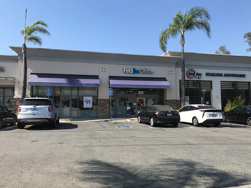 Print Shop «FedEx Office Print & Ship Center», reviews and photos, 935 W Huntington Dr, Monrovia, CA 91016, USA