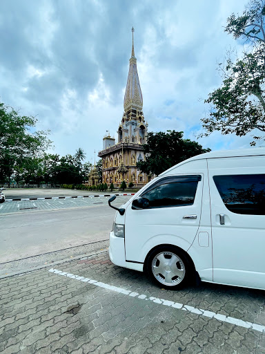 รถตู้พร้อมคนขับภูเก็ต รถตู้ วีไอพี เช่ารถตู้ Van Service Van with Driver Van Rental