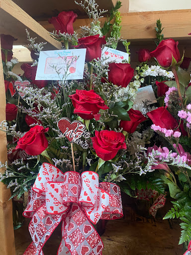 Florist «Evans Florist», reviews and photos, 410 1st Ave E, Oneonta, AL 35121, USA