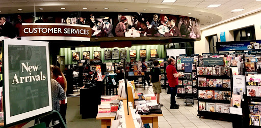 Book Store «Barnes & Noble», reviews and photos, 10280 Midtown Pkwy, Jacksonville, FL 32246, USA