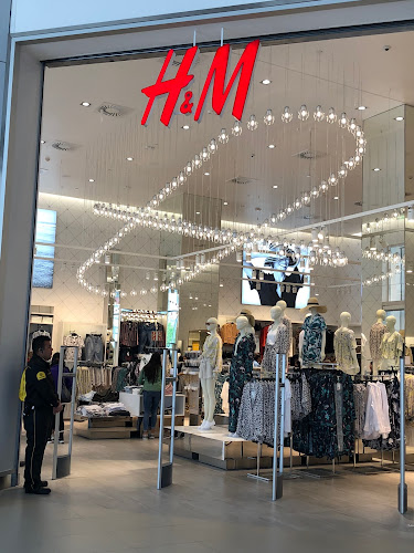 H&M - Tienda de ropa