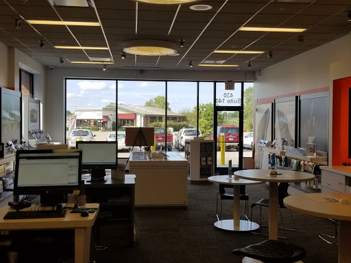 Cell Phone Store «AT&T Authorized Retailer», reviews and photos, 430 S Rand Rd #140, Lake Zurich, IL 60047, USA