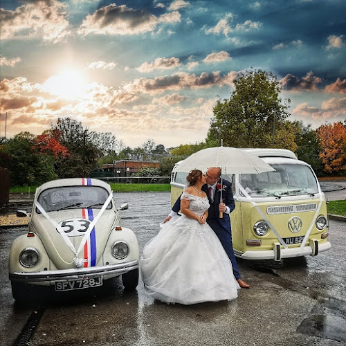 Love Me Do Wedding Cars - Event Planner