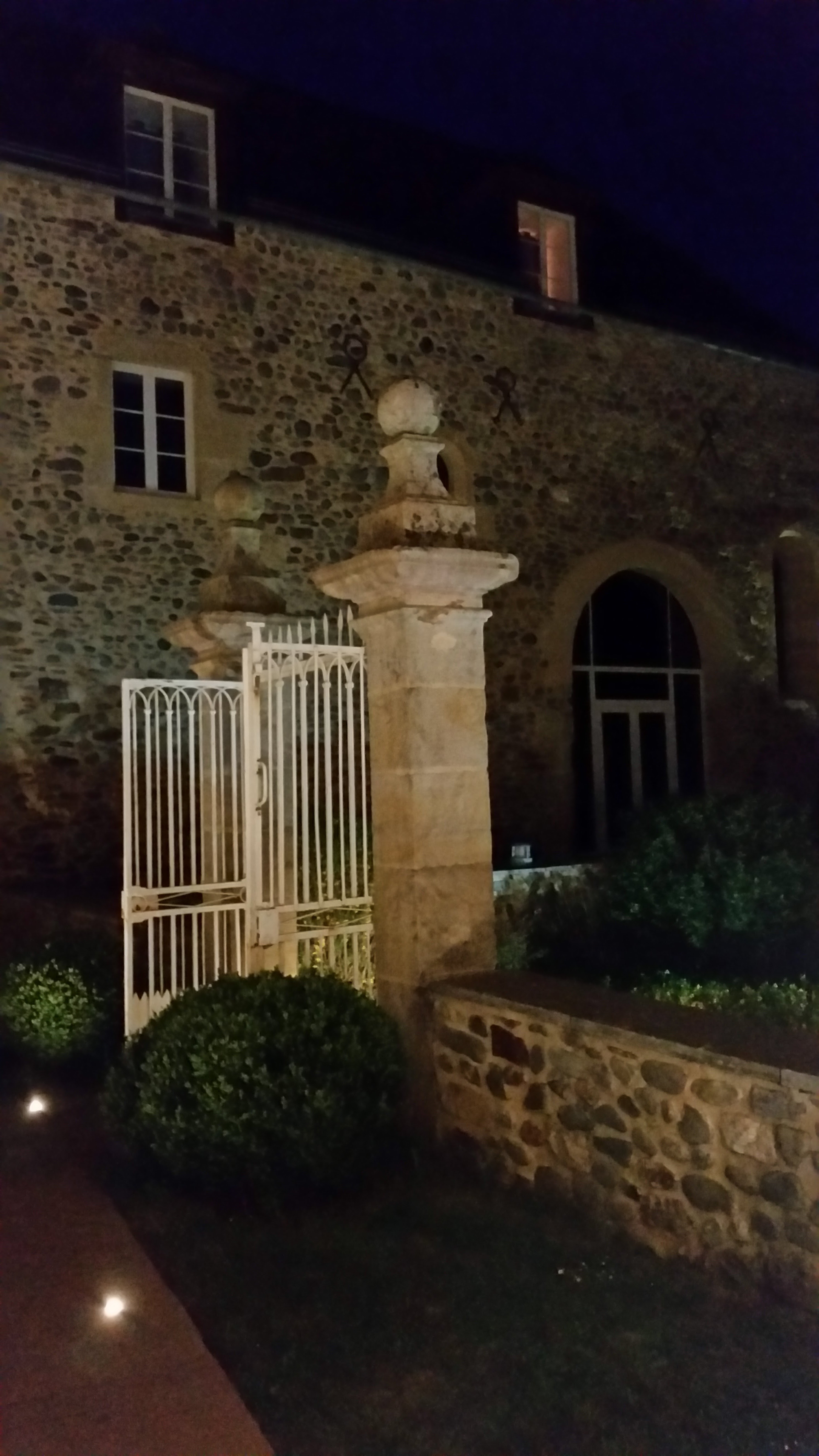 Photo n° 4 de l'avis de Valerie-Anne.e fait le 23/04/2018 à 12:22