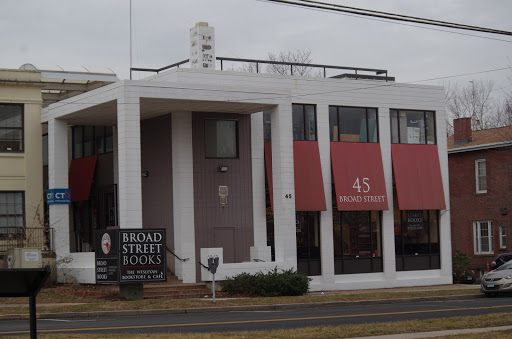 Book Store «Broad Street Books The Wesleyan Bookstore and Cafe», reviews and photos, 45 Broad St, Middletown, CT 06457, USA