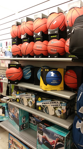 Department Store «Marshalls», reviews and photos, 2115 9th St N, Naples, FL 34102, USA