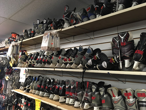 Sporting Goods Store «Play Or Trade Sports», reviews and photos, 12181 Taft St, Hollywood, FL 33026, USA