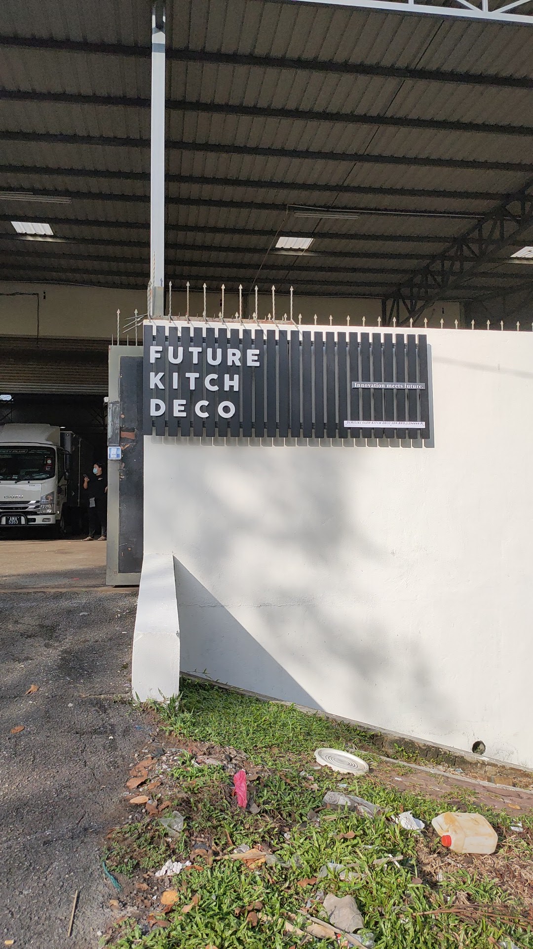 Future Kitch Deco (Factory)