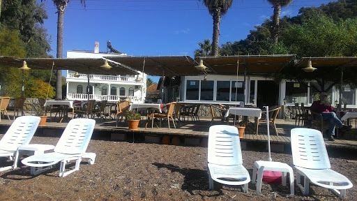Kerdime Beach Restaurant &Motel