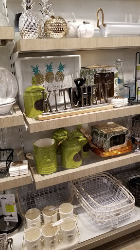 Department Store «HomeGoods», reviews and photos, 43635 W Oaks Dr, Novi, MI 48377, USA