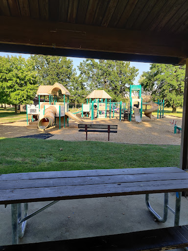 Park «John F. Kennedy Park», reviews and photos, 17095 Sylvia Dr, Brook Park, OH 44142, USA