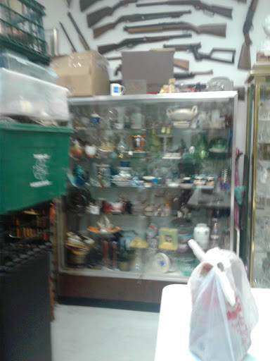 Antique Store «The Antique & Thrift Shop», reviews and photos, 100 Sunrise Hwy, Valley Stream, NY 11581, USA