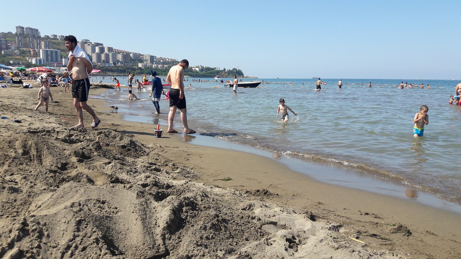 Foto von Kasustu Zulu Beach mit beiger sand Oberfläche