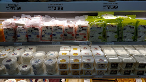 Grocery Store «El Super», reviews and photos, 9710 Woodman Ave, Pacoima, CA 91331, USA