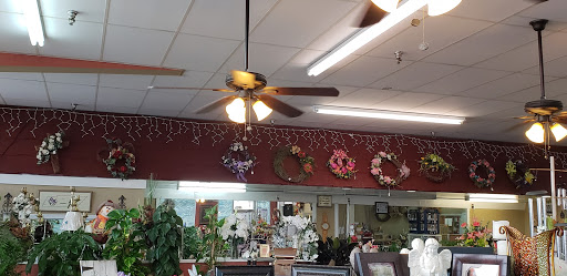 Gift Basket Store «FLOWERS BY TARA AND JEWELRY WORLD», reviews and photos, 2087 Wilma Rudolph Blvd, Clarksville, TN 37040, USA