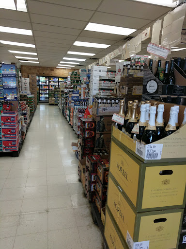 Liquor Store «Liquor Outlet Wine Cellars», reviews and photos, 289 Myrtle Ave, Boonton, NJ 07005, USA