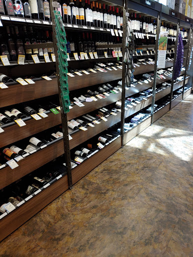 Shopping Mall «Villaggio Shopping Center», reviews and photos, 7959 N Blackstone Ave, Fresno, CA 93720, USA