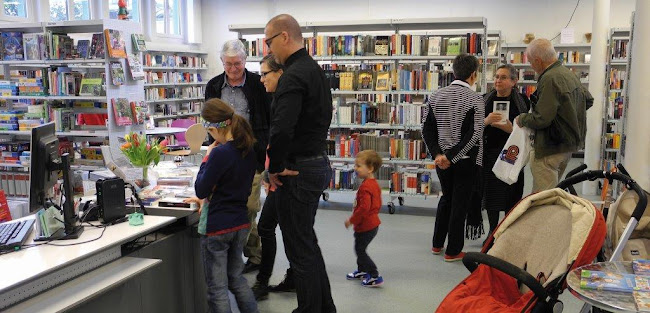 Rezensionen über Bibliothek Schlieren in Zürich - Buchhandlung