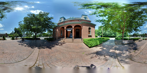 Performing Arts Theater «Little Theatre of Manchester at Cheney Hall», reviews and photos, 177 Hartford Rd, Manchester, CT 06040, USA