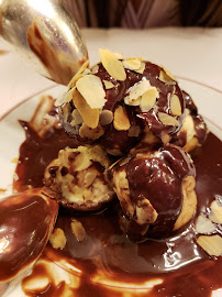 Profiterole du Restaurant de grillades à la française Le Relais de l'Entrecôte à Paris - n°14