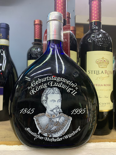 Liquor Store «Peachtree Package Store», reviews and photos, 300 Peachtree St NE # Cs1, Atlanta, GA 30308, USA