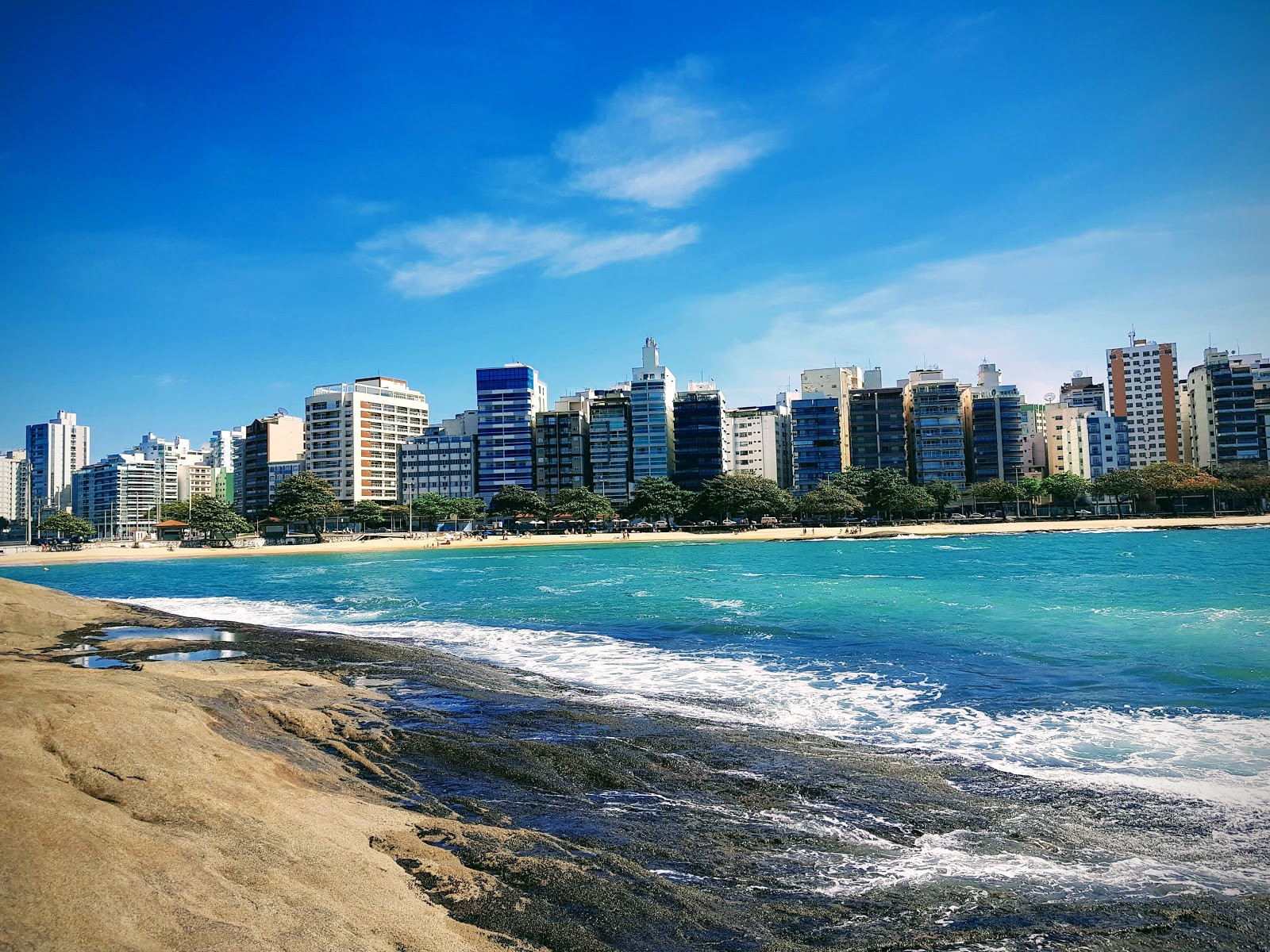 Foto de Praia das Castanheiras - lugar popular entre os apreciadores de relaxamento