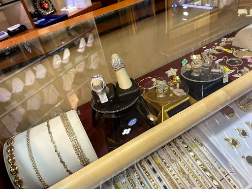 Wholesale Jeweler «Shalimar Jewelers», reviews and photos, 7851 N 56th St, Tampa, FL 33617, USA