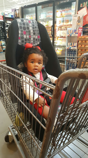 Grocery Store «H-E-B Grocery», reviews and photos, 3590 College St, Beaumont, TX 77701, USA