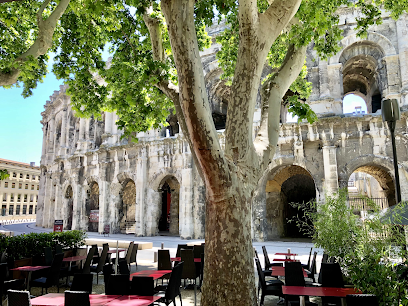 Brasserie des Arènes Nîmes - 4 Bd des Arènes, 30000 Nîmes, France