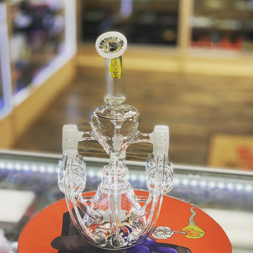 Tobacco Shop «Puff&Pass Smoke Shop», reviews and photos, 14151 Ramona Blvd #2B, Baldwin Park, CA 91706, USA