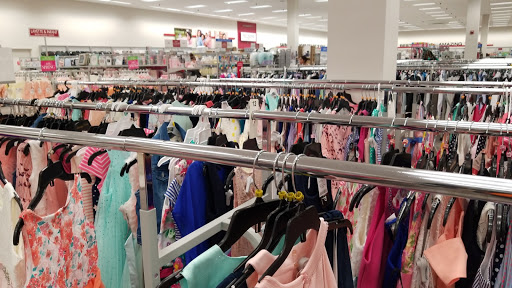 Clothing Store «Burlington Coat Factory», reviews and photos, 271 Cottage Grove Rd, Bloomfield, CT 06002, USA