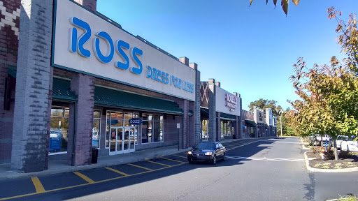 Clothing Store «Ross Dress for Less», reviews and photos, 958 W Street Rd, Warminster, PA 18974, USA
